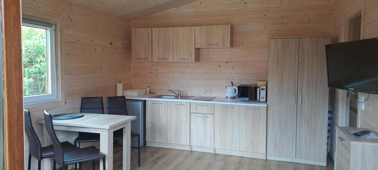 Sloneczne Domki Pustkowo, 1 Minuta Do Plazy, Buitenkant foto